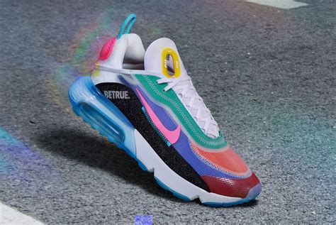 nike pride shoes air max.